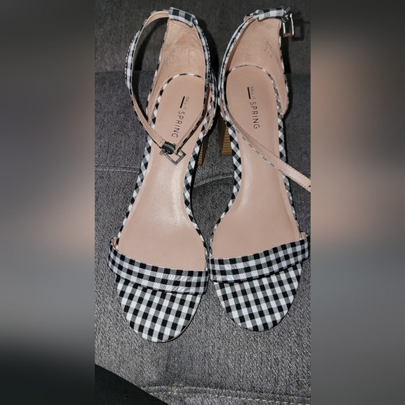 New Call It Spring Black and White Checkered Heels Size 9 - Picture 1 of 6